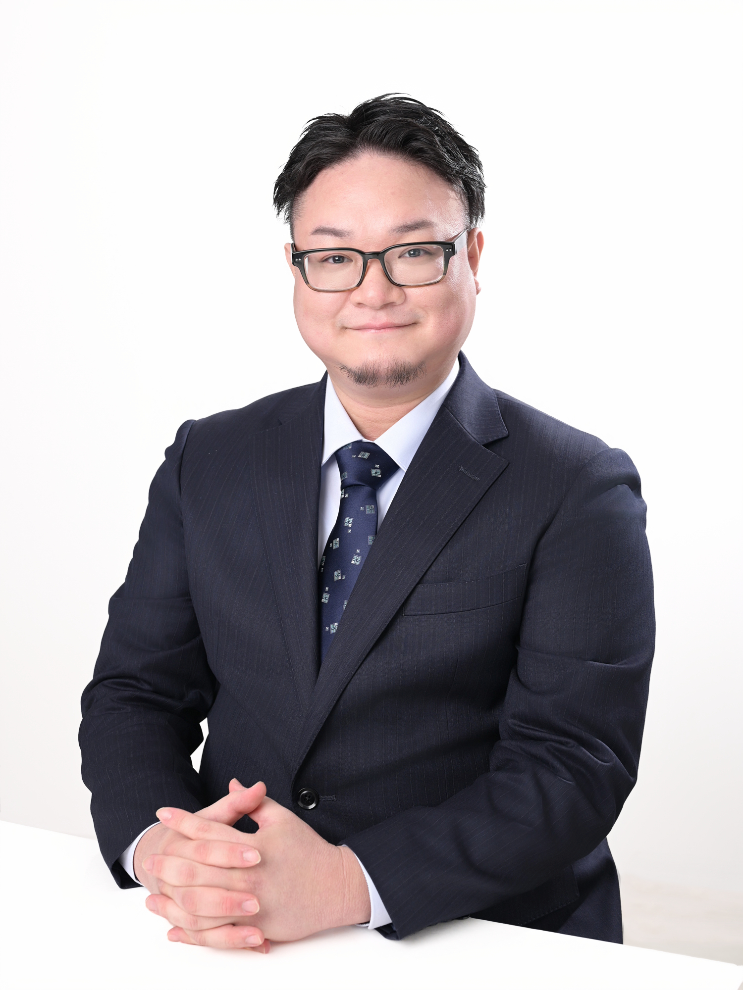 三瓶瑛司